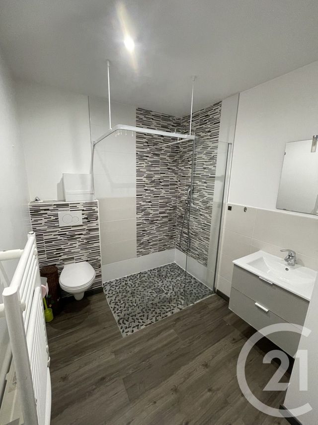 Appartement Studio à louer - 1 pièce - 36.0 m2 - OZOIR LA FERRIERE - 77 - ILE-DE-FRANCE - Century 21 Marques Calmettes