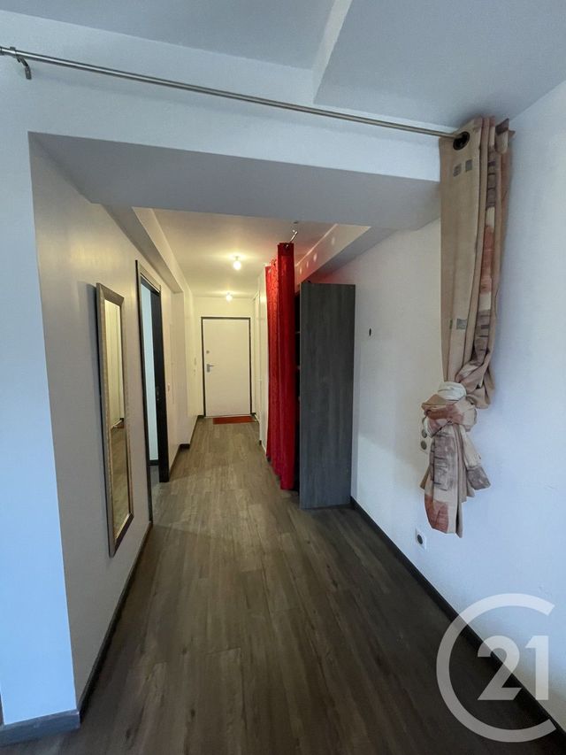 Appartement Studio à louer - 1 pièce - 36.0 m2 - OZOIR LA FERRIERE - 77 - ILE-DE-FRANCE - Century 21 Marques Calmettes