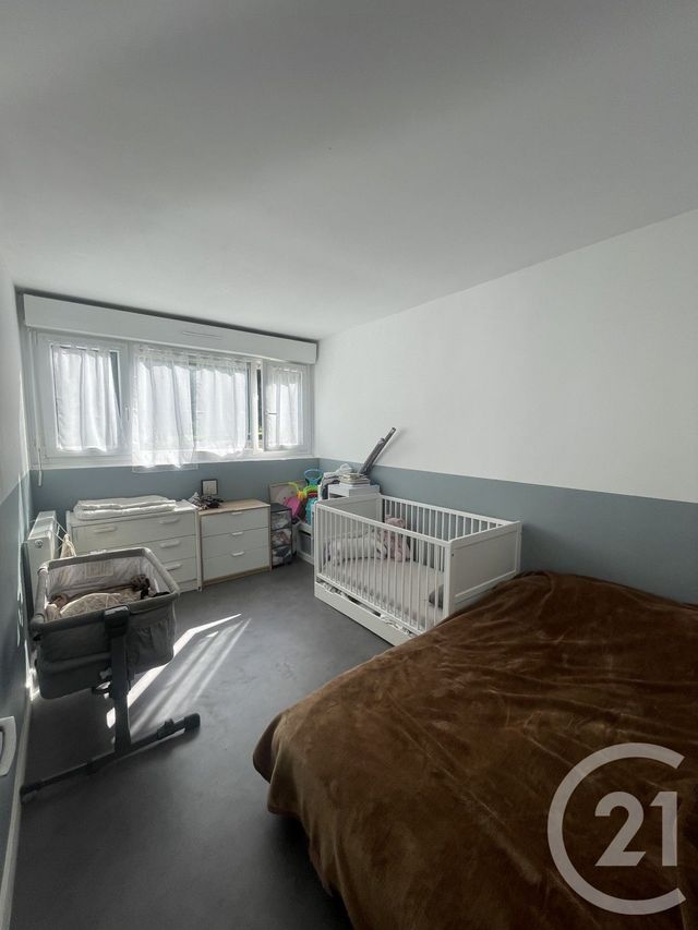 Appartement F3 à louer - 3 pièces - 65.0 m2 - GRETZ ARMAINVILLIERS - 77 - ILE-DE-FRANCE - Century 21 Marques Calmettes