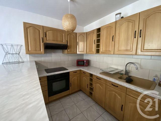 Appartement F1 à vendre - 1 pièce - 30.07 m2 - OZOIR LA FERRIERE - 77 - ILE-DE-FRANCE - Century 21 Marques Calmettes