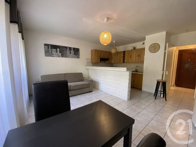 Appartement F1 à vendre - 1 pièce - 30.07 m2 - OZOIR LA FERRIERE - 77 - ILE-DE-FRANCE - Century 21 Marques Calmettes