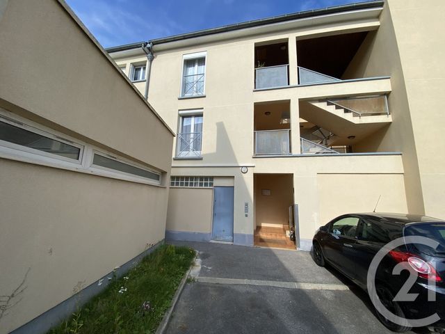 Appartement F1 à vendre - 1 pièce - 30.07 m2 - OZOIR LA FERRIERE - 77 - ILE-DE-FRANCE - Century 21 Marques Calmettes