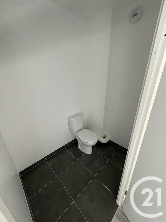 Appartement F3 à vendre - 3 pièces - 57.0 m2 - OZOIR LA FERRIERE - 77 - ILE-DE-FRANCE - Century 21 Marques Calmettes