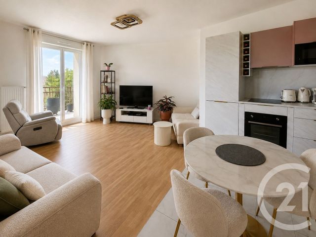 Appartement F2 à vendre - 2 pièces - 42.96 m2 - OZOIR LA FERRIERE - 77 - ILE-DE-FRANCE - Century 21 Marques Calmettes