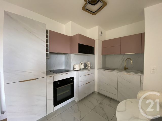 Appartement F2 à vendre - 2 pièces - 42.96 m2 - OZOIR LA FERRIERE - 77 - ILE-DE-FRANCE - Century 21 Marques Calmettes