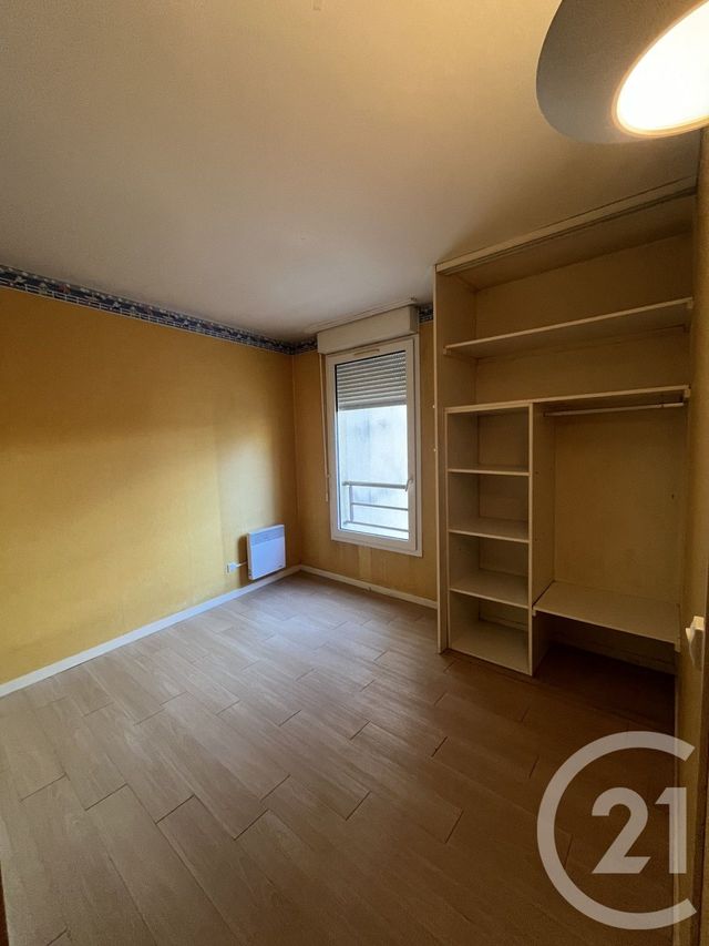 Appartement F3 à vendre - 3 pièces - 62.69 m2 - LE PLESSIS TREVISE - 94 - ILE-DE-FRANCE - Century 21 Marques Calmettes