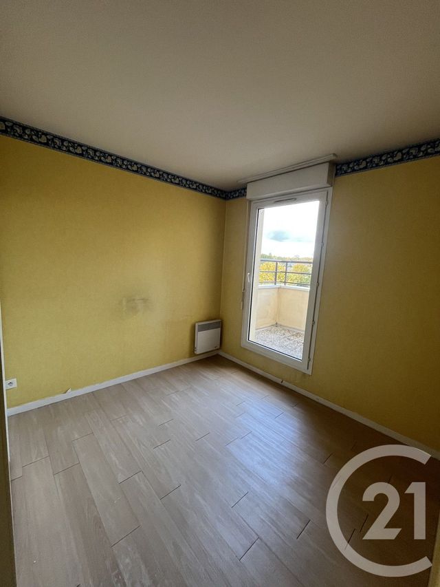 Appartement F3 à vendre - 3 pièces - 62.69 m2 - LE PLESSIS TREVISE - 94 - ILE-DE-FRANCE - Century 21 Marques Calmettes