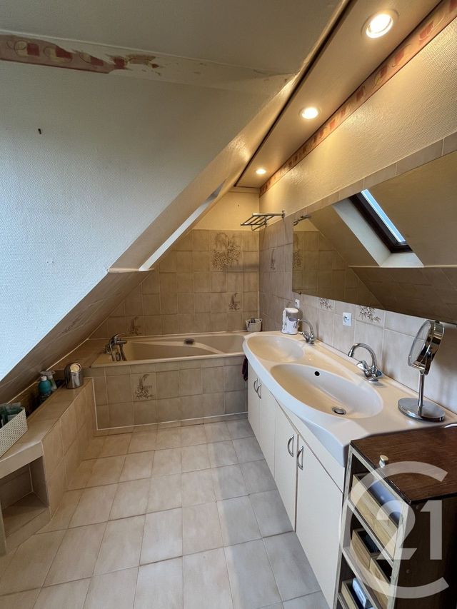 maison à vendre - 7 pièces - 162.0 m2 - OZOIR LA FERRIERE - 77 - ILE-DE-FRANCE - Century 21 Marques Calmettes