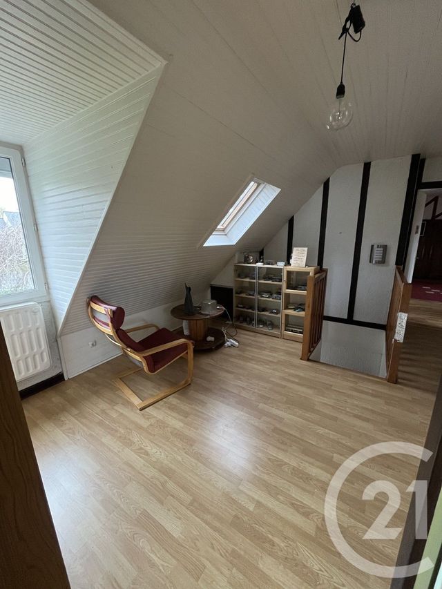 maison à vendre - 7 pièces - 162.0 m2 - OZOIR LA FERRIERE - 77 - ILE-DE-FRANCE - Century 21 Marques Calmettes