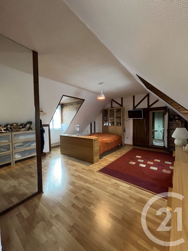 maison à vendre - 7 pièces - 162.0 m2 - OZOIR LA FERRIERE - 77 - ILE-DE-FRANCE - Century 21 Marques Calmettes