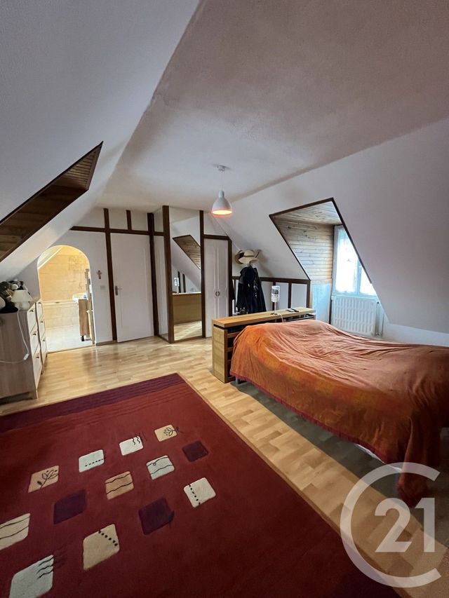 maison à vendre - 7 pièces - 162.0 m2 - OZOIR LA FERRIERE - 77 - ILE-DE-FRANCE - Century 21 Marques Calmettes