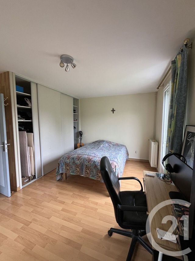 maison à vendre - 7 pièces - 162.0 m2 - OZOIR LA FERRIERE - 77 - ILE-DE-FRANCE - Century 21 Marques Calmettes