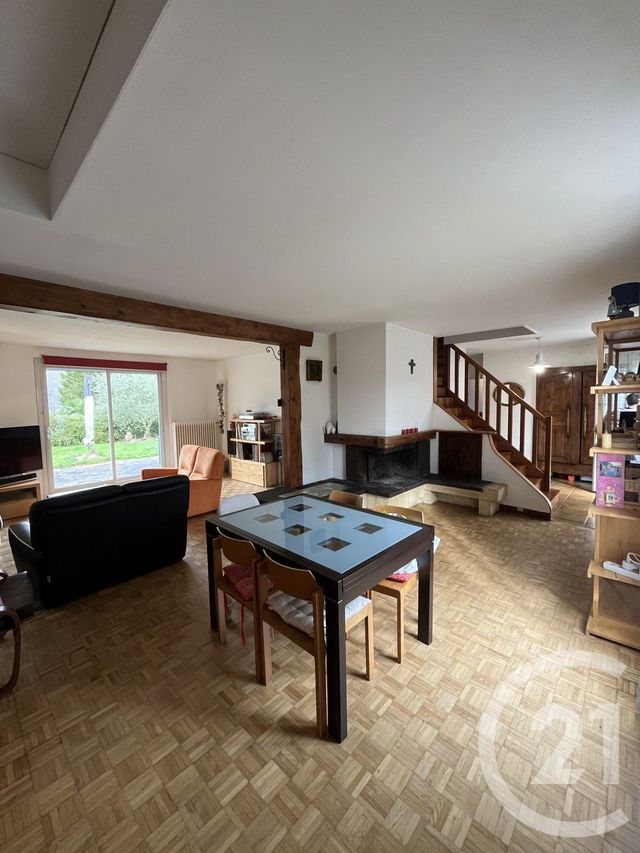 maison à vendre - 7 pièces - 162.0 m2 - OZOIR LA FERRIERE - 77 - ILE-DE-FRANCE - Century 21 Marques Calmettes