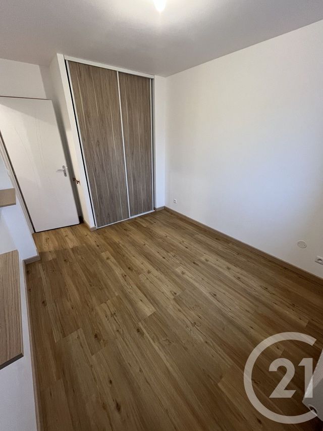 maison à louer - 5 pièces - 97.0 m2 - PONTAULT COMBAULT - 77 - ILE-DE-FRANCE - Century 21 Marques Calmettes