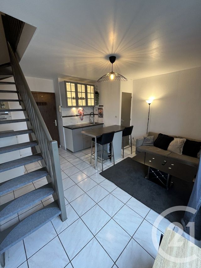 Appartement F2 à louer PONTAULT COMBAULT