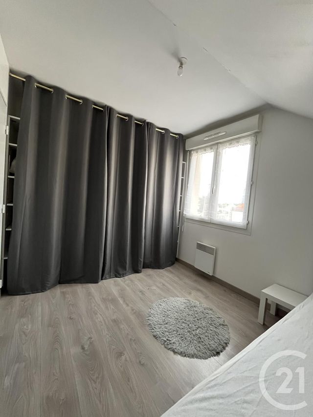 Appartement F2 à louer - 2 pièces - 49.0 m2 - TOURNAN EN BRIE - 77 - ILE-DE-FRANCE - Century 21 Marques Calmettes