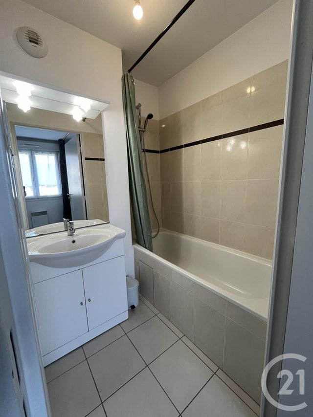 Appartement F2 à louer - 2 pièces - 49.0 m2 - TOURNAN EN BRIE - 77 - ILE-DE-FRANCE - Century 21 Marques Calmettes