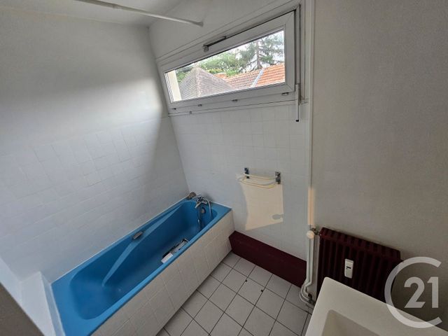 Appartement F3 à vendre - 3 pièces - 64.32 m2 - LAGNY SUR MARNE - 77 - ILE-DE-FRANCE - Century 21 Marques Calmettes