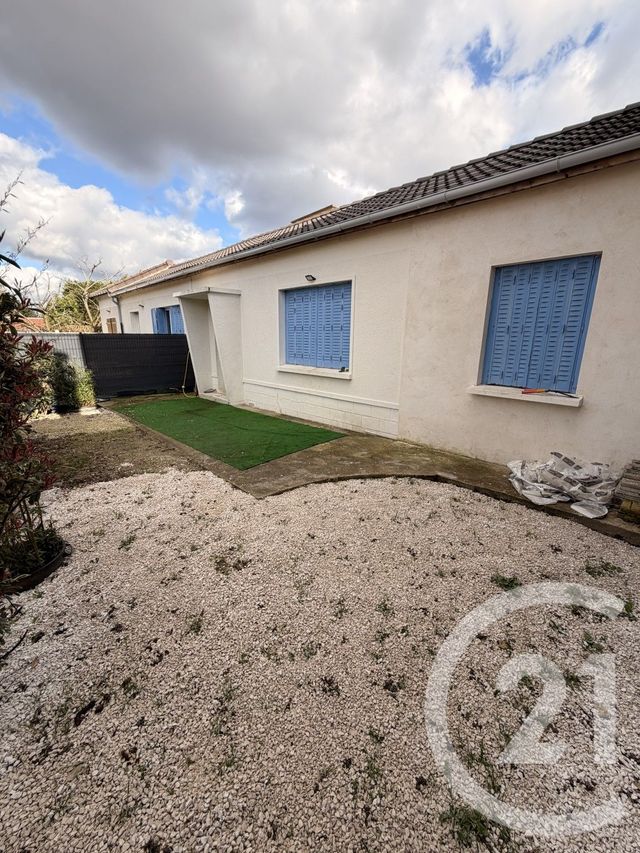 Appartement F2 à louer - 2 pièces - 46.0 m2 - CHENNEVIERES SUR MARNE - 94 - ILE-DE-FRANCE - Century 21 Marques Calmettes