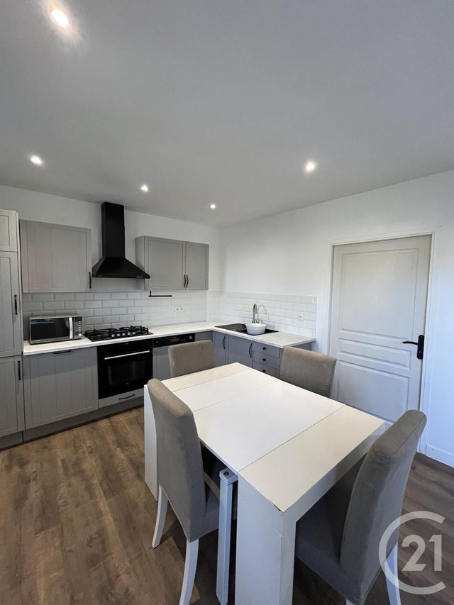 Appartement F2 à louer - 2 pièces - 45.0 m2 - CHENNEVIERES SUR MARNE - 94 - ILE-DE-FRANCE - Century 21 Marques Calmettes