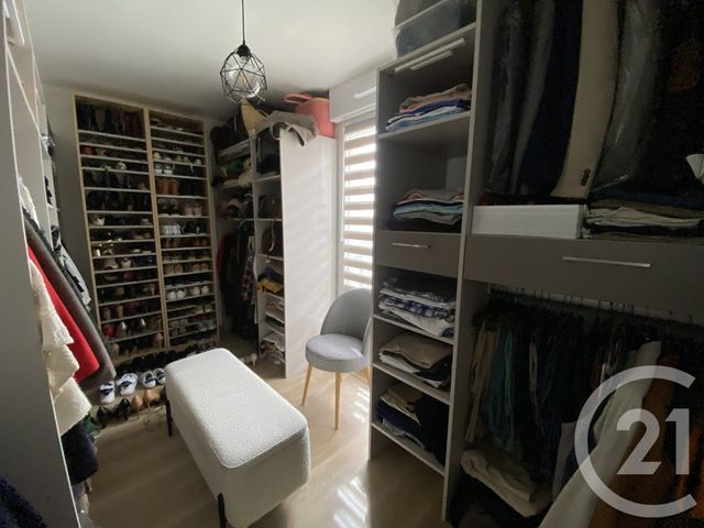 Appartement F4 à vendre - 4 pièces - 78.0 m2 - OZOIR LA FERRIERE - 77 - ILE-DE-FRANCE - Century 21 Marques Calmettes