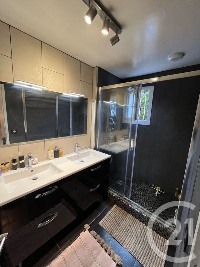 maison à vendre - 7 pièces - 165.63 m2 - OZOIR LA FERRIERE - 77 - ILE-DE-FRANCE - Century 21 Marques Calmettes