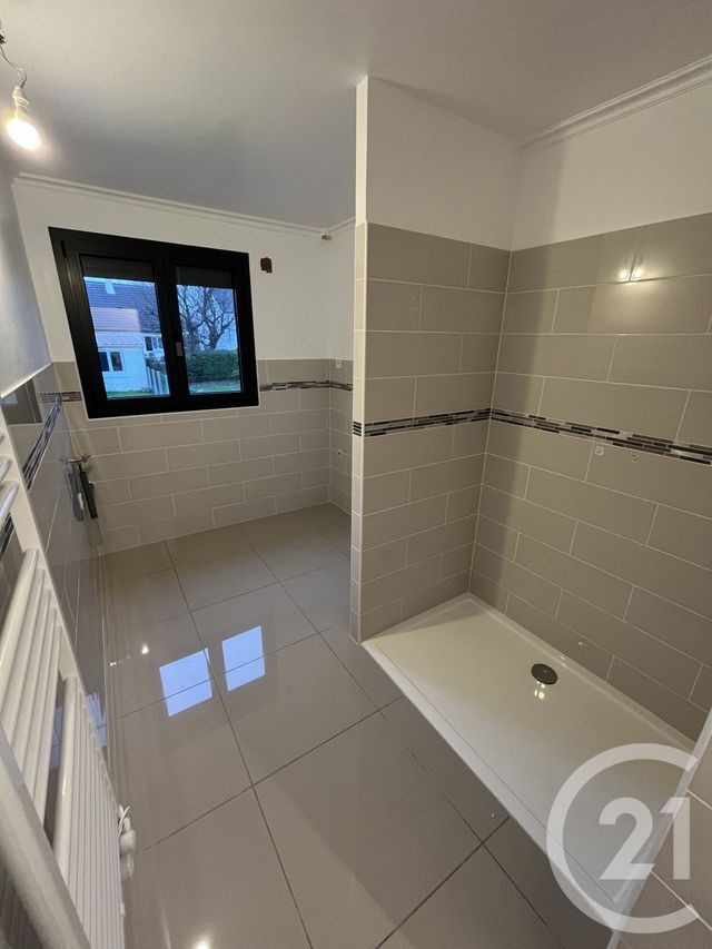 maison à vendre - 6 pièces - 156.0 m2 - OZOIR LA FERRIERE - 77 - ILE-DE-FRANCE - Century 21 Marques Calmettes