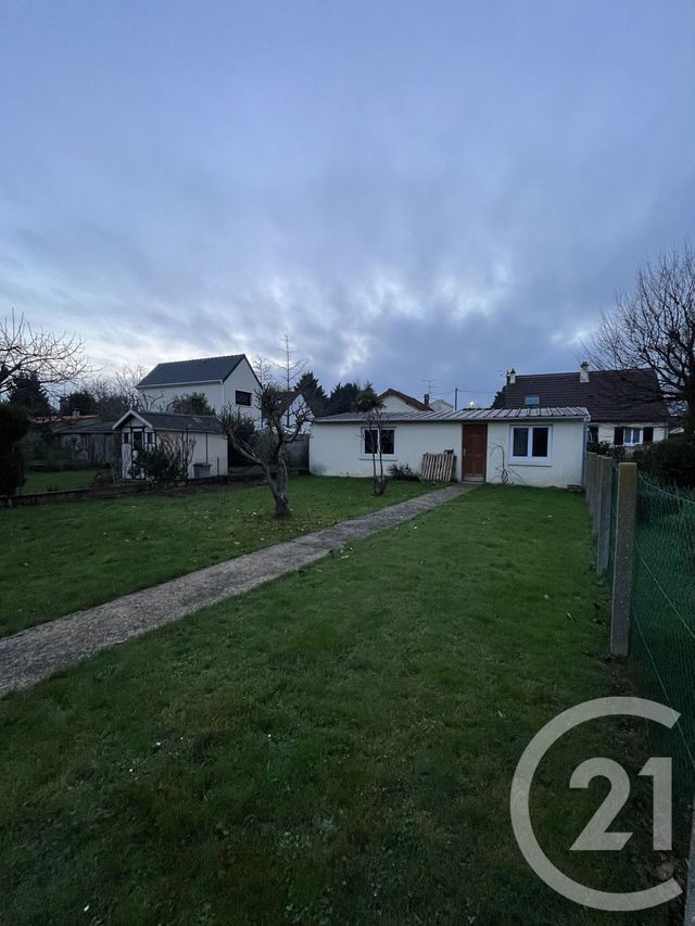 maison à vendre - 6 pièces - 156.0 m2 - OZOIR LA FERRIERE - 77 - ILE-DE-FRANCE - Century 21 Marques Calmettes