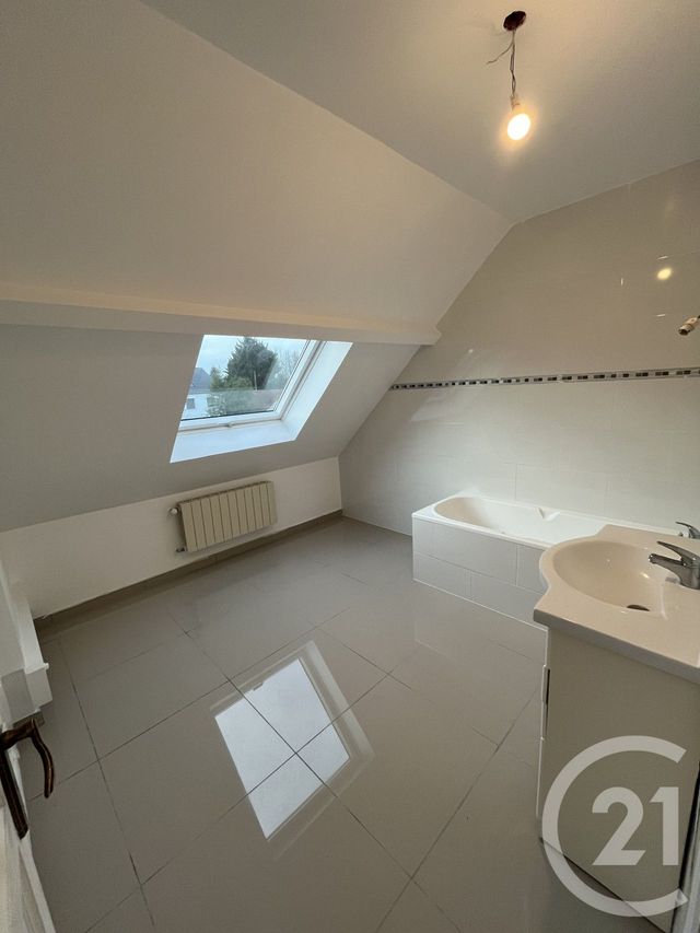 maison à vendre - 6 pièces - 156.0 m2 - OZOIR LA FERRIERE - 77 - ILE-DE-FRANCE - Century 21 Marques Calmettes