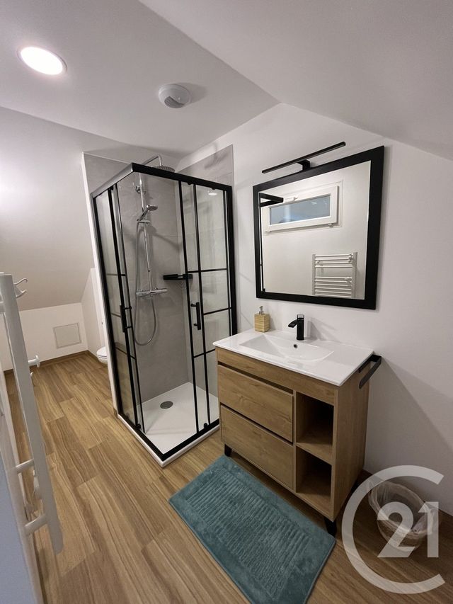 maison à louer - 6 pièces - 115.0 m2 - PONTAULT COMBAULT - 77 - ILE-DE-FRANCE - Century 21 Marques Calmettes