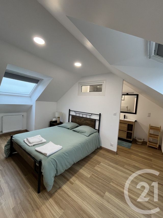 maison à louer - 6 pièces - 115.0 m2 - PONTAULT COMBAULT - 77 - ILE-DE-FRANCE - Century 21 Marques Calmettes