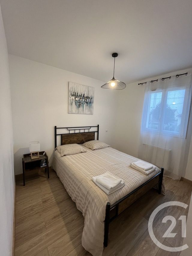 maison à louer - 6 pièces - 115.0 m2 - PONTAULT COMBAULT - 77 - ILE-DE-FRANCE - Century 21 Marques Calmettes