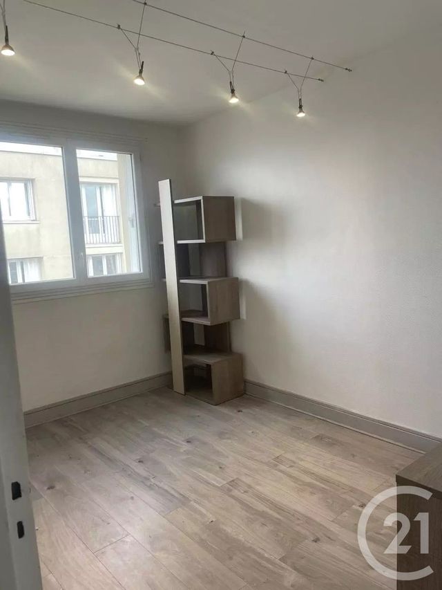 Appartement F3 à louer - 3 pièces - 57.0 m2 - BRY SUR MARNE - 94 - ILE-DE-FRANCE - Century 21 Marques Calmettes