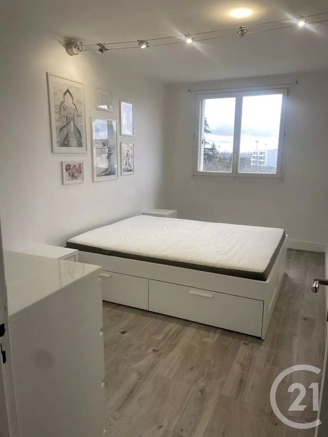 Appartement F3 à louer - 3 pièces - 57.0 m2 - BRY SUR MARNE - 94 - ILE-DE-FRANCE - Century 21 Marques Calmettes
