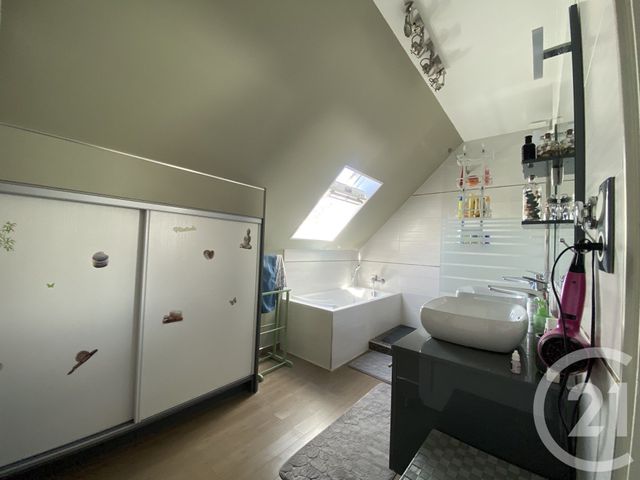 maison à vendre - 5 pièces - 92.8 m2 - OZOIR LA FERRIERE - 77 - ILE-DE-FRANCE - Century 21 Marques Calmettes
