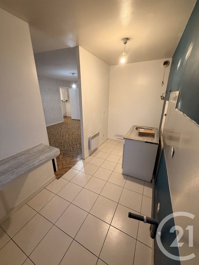 Appartement F2 à vendre - 2 pièces - 47.0 m2 - CHAMPIGNY SUR MARNE - 94 - ILE-DE-FRANCE - Century 21 Marques Calmettes