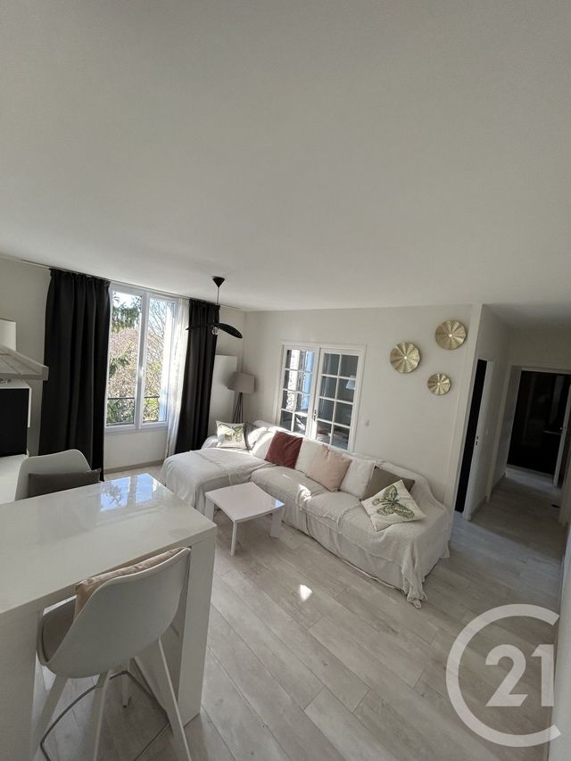 Appartement F3 à louer - 3 pièces - 58.0 m2 - LE PERREUX SUR MARNE - 94 - ILE-DE-FRANCE - Century 21 Marques Calmettes