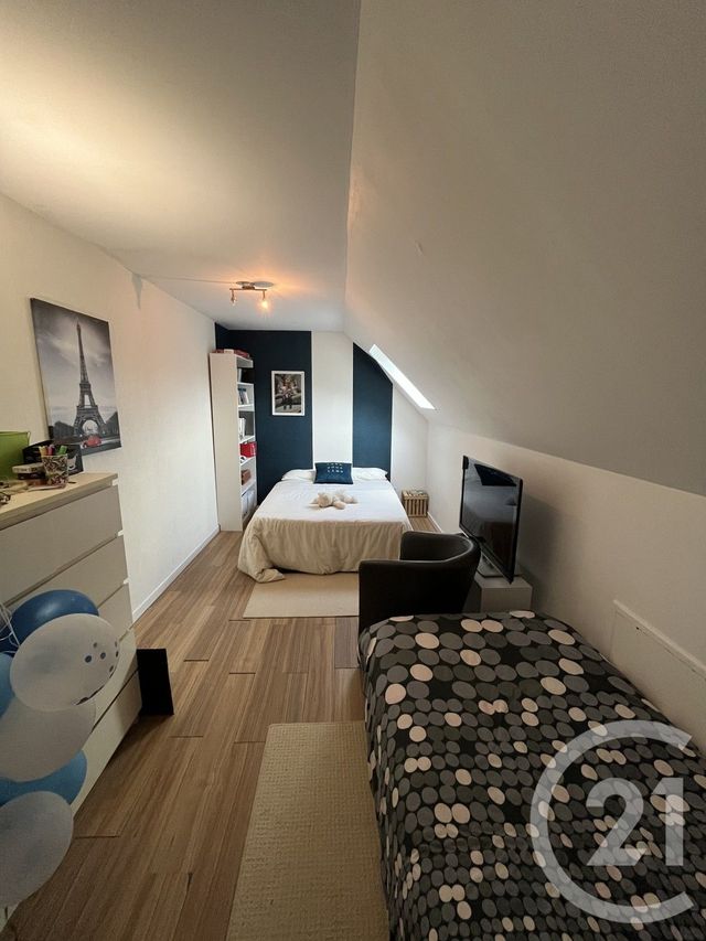 maison à louer - 7 pièces - 165.63 m2 - OZOIR LA FERRIERE - 77 - ILE-DE-FRANCE - Century 21 Marques Calmettes