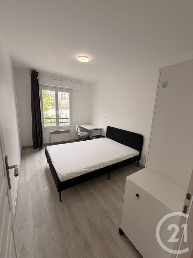 Appartement F4 à louer - 4 pièces - 75.0 m2 - CHAMPS SUR MARNE - 77 - ILE-DE-FRANCE - Century 21 Marques Calmettes