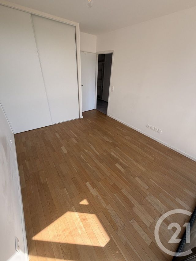 Appartement F2 à vendre - 2 pièces - 52.0 m2 - SANTENY - 94 - ILE-DE-FRANCE - Century 21 Marques Calmettes