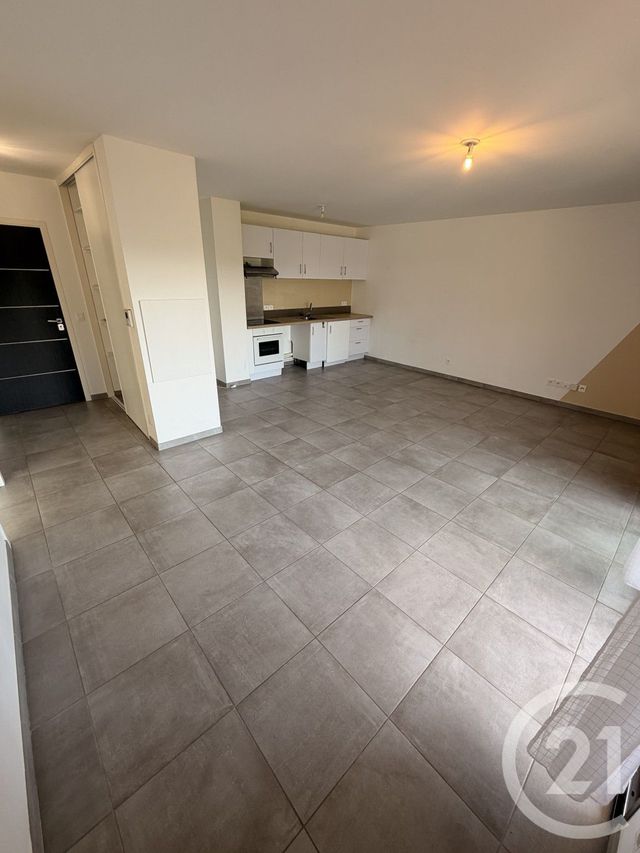 Appartement F2 à vendre - 2 pièces - 52.0 m2 - SANTENY - 94 - ILE-DE-FRANCE - Century 21 Marques Calmettes