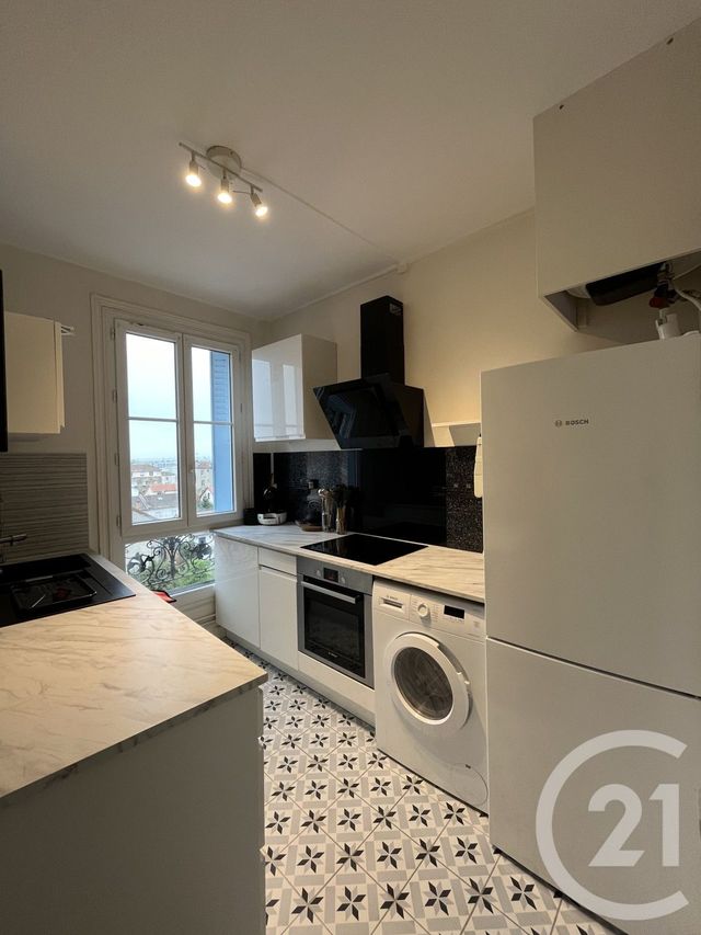 Appartement F2 à louer - 2 pièces - 42.0 m2 - CHOISY LE ROI - 94 - ILE-DE-FRANCE - Century 21 Marques Calmettes