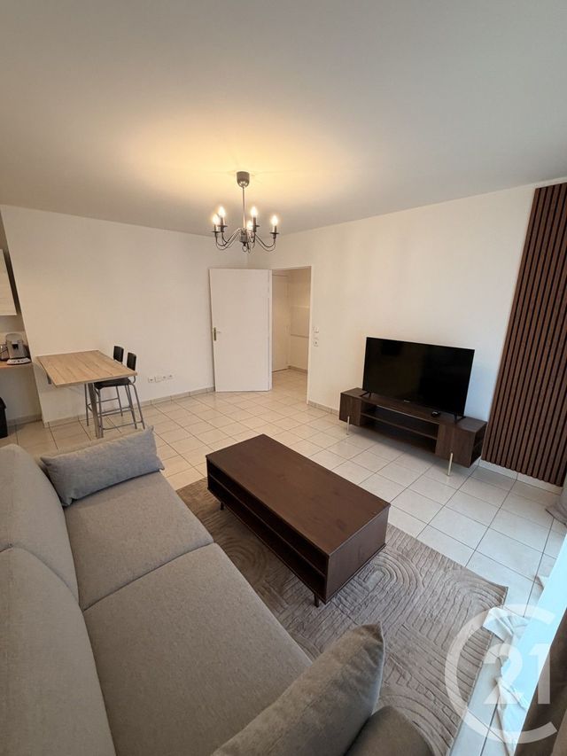 Appartement F2 à louer - 2 pièces - 43.0 m2 - ATHIS MONS - 91 - ILE-DE-FRANCE - Century 21 Marques Calmettes