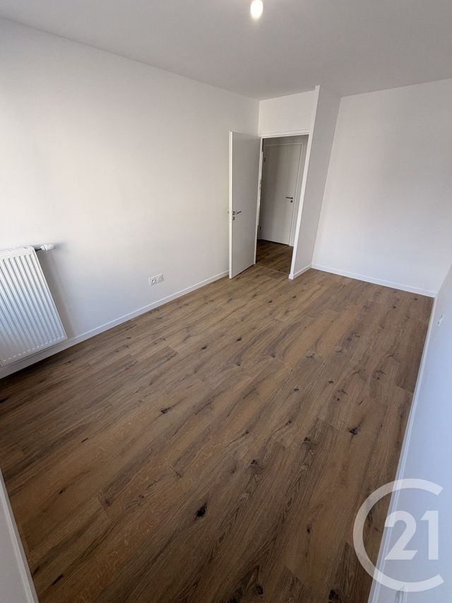 Appartement F2 à louer - 2 pièces - 46.0 m2 - CHENNEVIERES SUR MARNE - 94 - ILE-DE-FRANCE - Century 21 Marques Calmettes