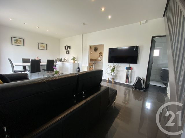 maison à vendre - 5 pièces - 75.11 m2 - OZOIR LA FERRIERE - 77 - ILE-DE-FRANCE - Century 21 Marques Calmettes