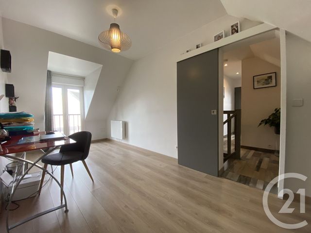 maison à vendre - 5 pièces - 75.11 m2 - OZOIR LA FERRIERE - 77 - ILE-DE-FRANCE - Century 21 Marques Calmettes