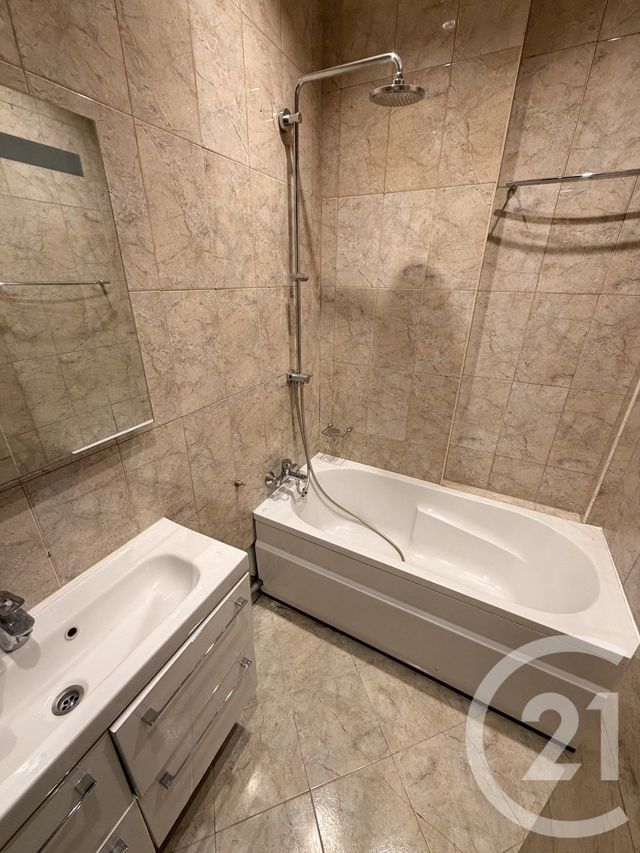Appartement F3 à louer - 3 pièces - 63.0 m2 - PARIS - 75002 - ILE-DE-FRANCE - Century 21 Marques Calmettes