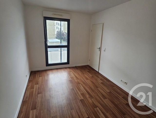 Appartement F2 à vendre - 2 pièces - 42.94 m2 - AUBERVILLIERS - 93 - ILE-DE-FRANCE - Century 21 Marques Calmettes