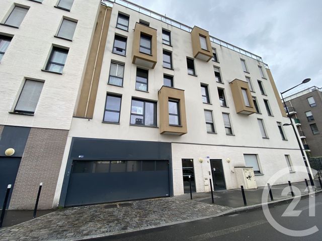 Appartement F2 à vendre - 2 pièces - 42.94 m2 - AUBERVILLIERS - 93 - ILE-DE-FRANCE - Century 21 Marques Calmettes