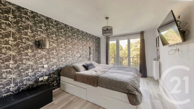 Appartement F3 à louer - 3 pièces - 57.0 m2 - OZOIR LA FERRIERE - 77 - ILE-DE-FRANCE - Century 21 Marques Calmettes